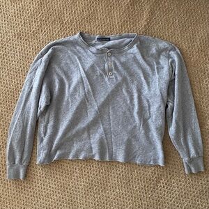 Brandy Melville long sleeve top in gray